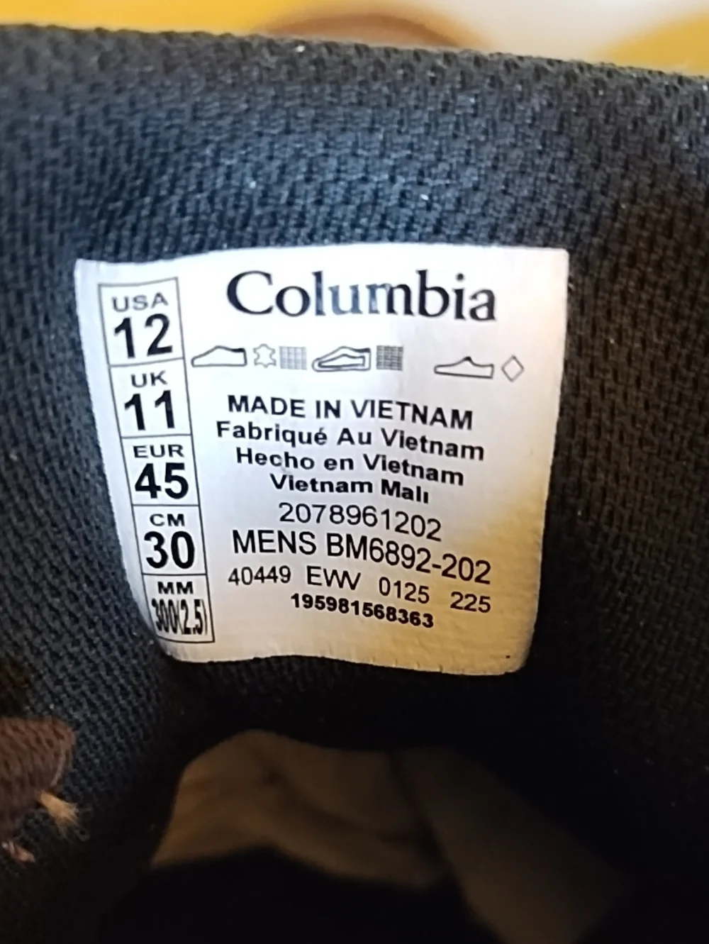 COLUMBIA MEN'S BENSON MID OMNI-SHIELD HIKING BOOTS NIB SZ 12.